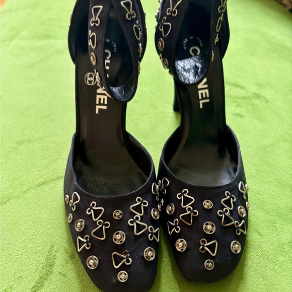 Chanel Black Embellished Women's Shoes - Picture 1 of 5